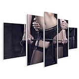 islandburner Prime Bild auf Leinwand Sexy Dominante Frau Peitsche verführt reichen Mann Closeup Frauen Unte Bilder Wandbilder Poster