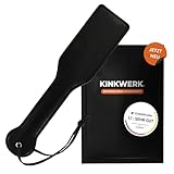 KINKWERK Spanking Paddel aus hochwertigem Kunstleder | Intensive Stimulation für Mann & Frau | Ergonomisch mit Handgelenkschlaufe | Vielseitig für Spiele & Performance