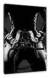 Pixxprint Sexy Domina im Latexkostüm, Monochrome, Größe: 80x60cm, Leinwandbild, fertig gespannt, Wandbild, Dekoration, Kunstdruck, kein Poster