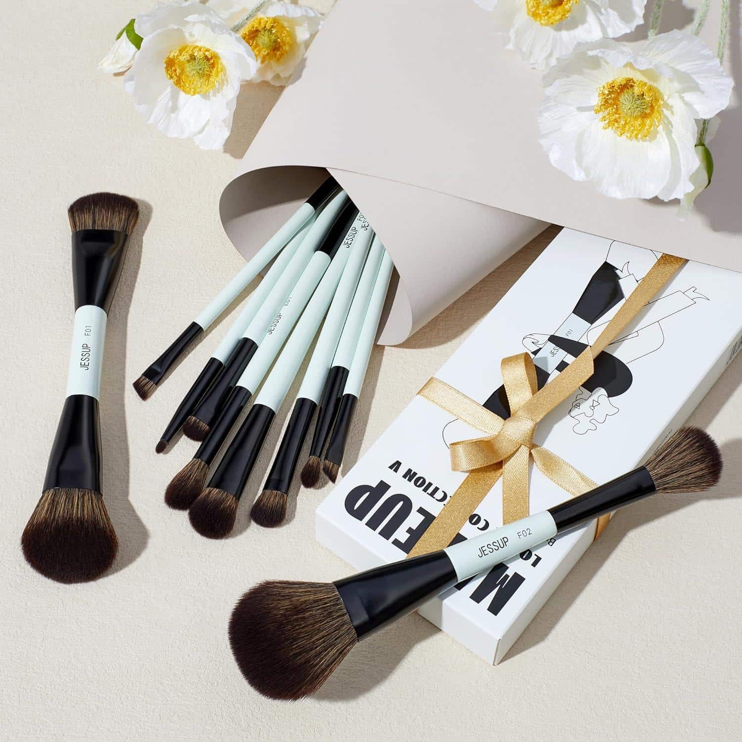 Die besten Make-Up Pinselsets: 8 Empfehlungen für Beauty-Liebhaber